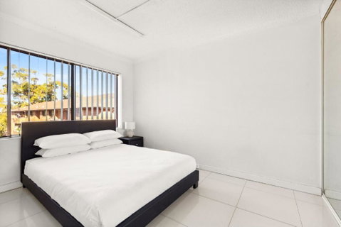 Polished 2-Bed Unit In The Heart Of Parramatta - Accommodation 4U 3