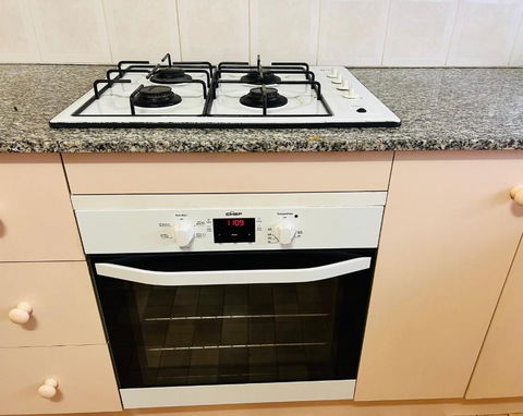 Poplar House - Accommodation 4U 3