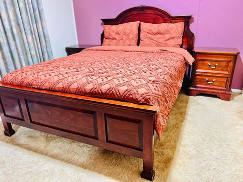Poplar House - Accommodation 4U 1