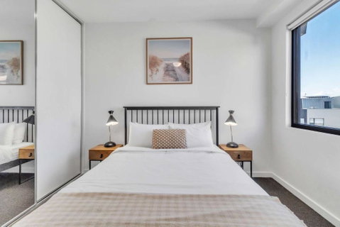 Portside Paradise - Steps Away From The Port - Accommodation 4U 2