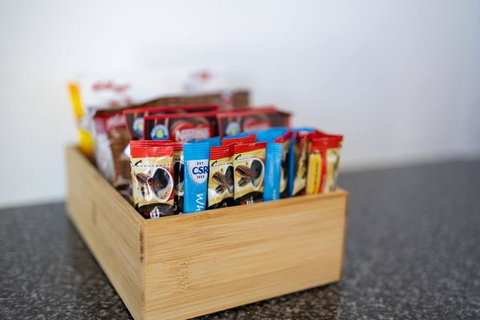 Port Lincoln Shark Apartment 6 - Accommodation 4U 2