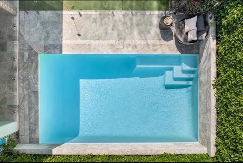 Quite Luxurious House With Pool 220m To Railway Station - Accommodation 4U 0
