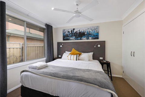 Prickly Pear Stays Jesmond - Short Term Accommodations - Accommodation 4U 0