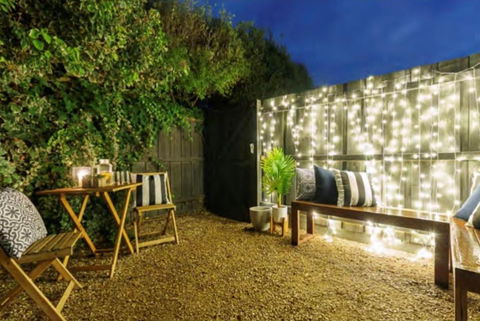 Quite, Quaint & Private Guesthouse, Sleeps 6 - Accommodation 4U 0