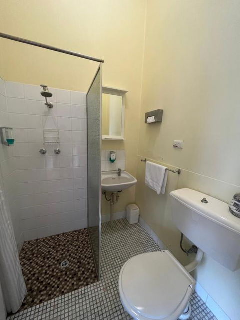 Princes Lodge Motel - Accommodation 4U 3