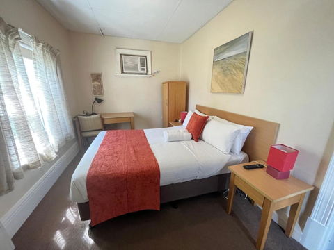 Princes Lodge Motel - Accommodation 4U 2