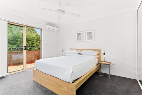Pristine 2-Bed Near Marrickville Village - Accommodation 4U 2