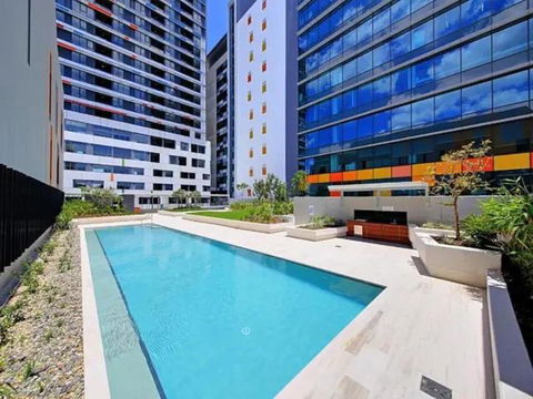 Private Bedroom & Bathroom In Shared Inner Brisbane Apartment - Accommodation 4U 0
