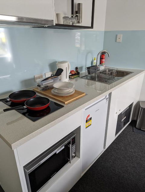 PROSERPINE MOTOR LODGE - Accommodation 4U 2