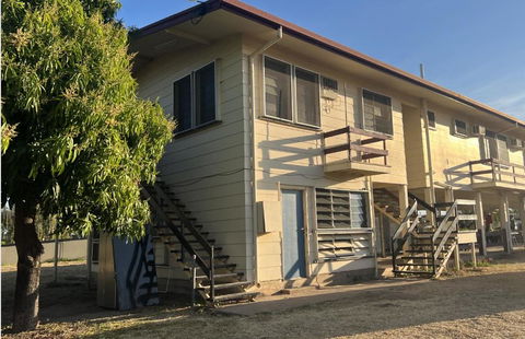Q Lux Inn Emerald - Accommodation 4U 0