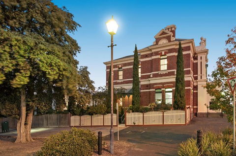 QPO QUEENSCLIFF - Accommodation 4U 2