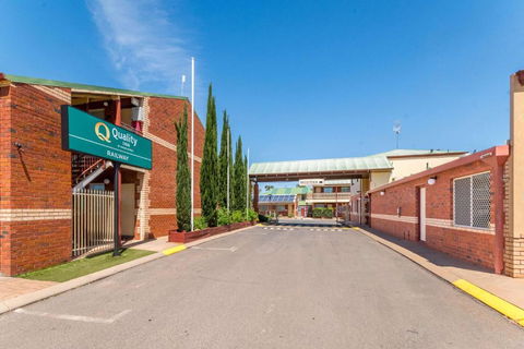 Quality Inn Railway Motel - Accommodation 4U 1