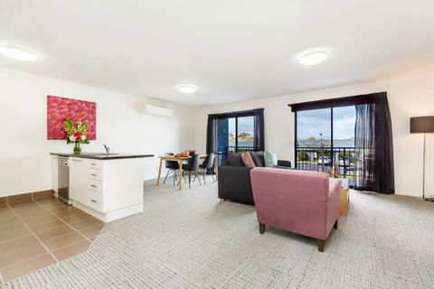 Quest Sale - Accommodation 4U 3
