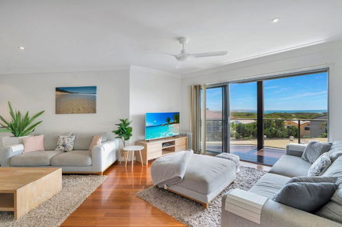 Rainbow Towers 2 Rainbow Beach - Accommodation 4U 2