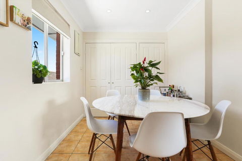Randwick L 3 Bedroom Apartment + Parking - Accommodation 4U 2