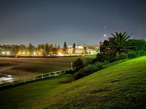 Randwick Luxury 2 Bed Apt - Accommodation 4U 2