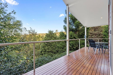 Ravensbourne Escape- Kookaburra Kottage - Accommodation 4U 1
