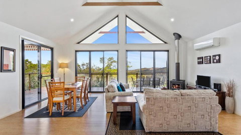 Ravensbourne Escape- Stella Luna - Accommodation 4U 1