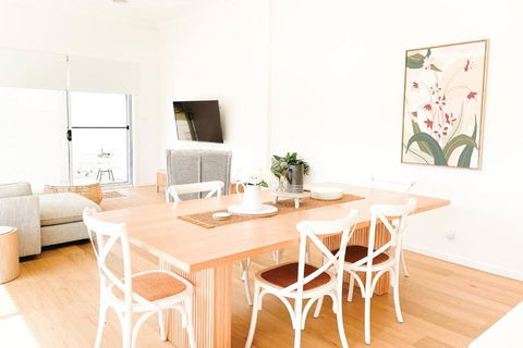 Red Brick Central Retreat - Accommodation 4U 0