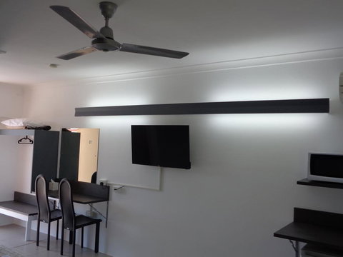 Aspley Sunset Motel - Accommodation 4U 1