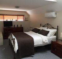 Atina Rocks Country Homestead - Accommodation 4U