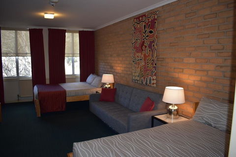 Attunga Alpine Lodge & Apartments - Accommodation 4U 3