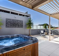 Aura 13 - Shoal Bay - Accommodation 4U