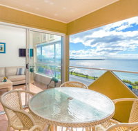 Avalon 1 - overlooking beautiful Convent Beach - Accommodation 4U