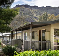 Awonga Cottages - Accommodation 4U