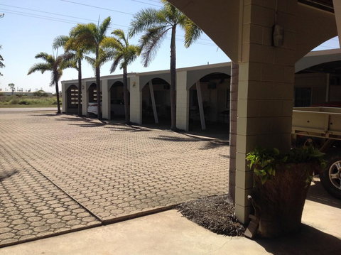 Ayr Max Motel - Accommodation 4U 1