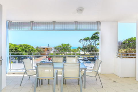 Azura Ocean View Holiday Apartment - Accommodation 4U 2