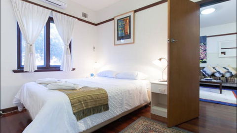 B4 Apartment Close To City, UWA, Nedlands & Swan River - Accommodation 4U 1