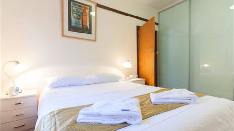 B4 Apartment Close To City, UWA, Nedlands & Swan River - Accommodation 4U 0