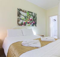 B5 Close to Nedlands Cafes Swan River SCGH  UWA - Accommodation 4U