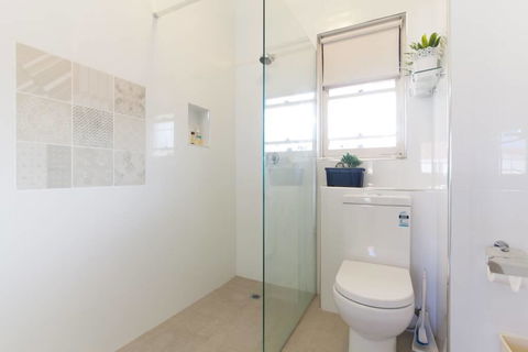 B7 Close To UWA, Swan River, Cafes And The New Children's Hospital - Accommodation 4U 1