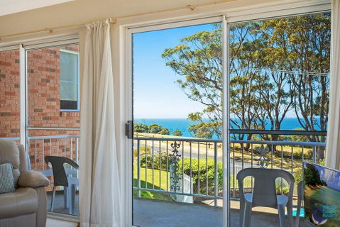 Ballingalla Apartments - By The Golf Course - Accommodation 4U 3