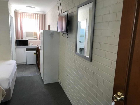 Bananatown Motel - Accommodation 4U 2