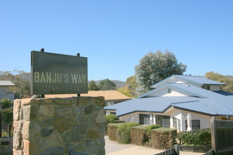 Banjos Way 1/23 Banjo Patterson Crescent - Accommodation 4U 0