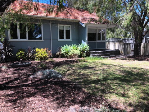 Barefoot Beach Cottage - Busselton - Accommodation 4U 3