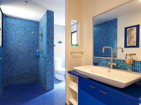Barefoot Beach House - Accommodation 4U 2