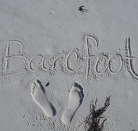 Barefoot Beach House - Accommodation 4U