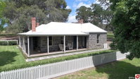 Book Doroq Accommodation Vacations Accommodation 4U Accommodation 4U