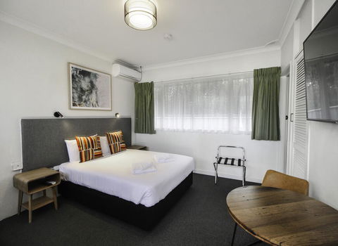 Batemans Bay Hotel - Accommodation 4U 1