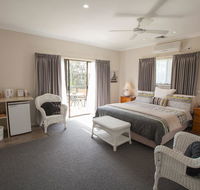 Batemans Bay Manor - Bed and Breakfast - Accommodation 4U