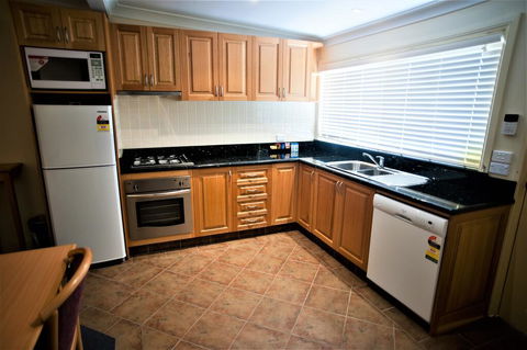 Bathurst Heritage Motor Inn - Accommodation 4U 1