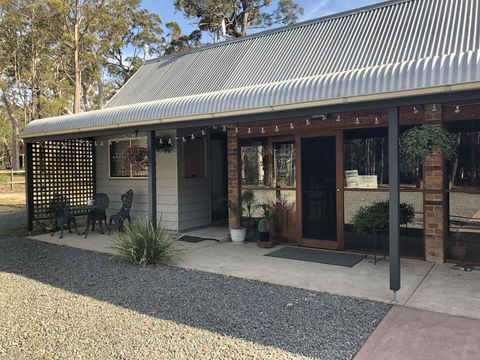 Bay And Bush Cottages Jervis Bay - Accommodation 4U 1