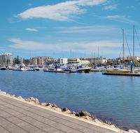 Bayswaterfront Apartments - Accommodation 4U