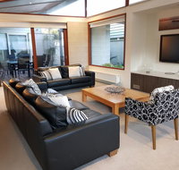 Beach Haven - Accommodation 4U