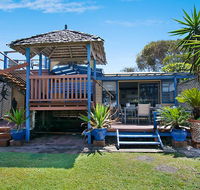 Beach House - Accommodation 4U