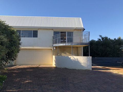 Beach House @ 112 - Accommodation 4U 2
